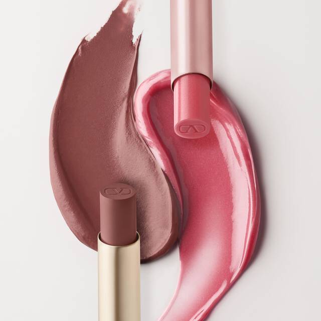 SPIKE VALENTINO MATTE PRODUCT on a white background.